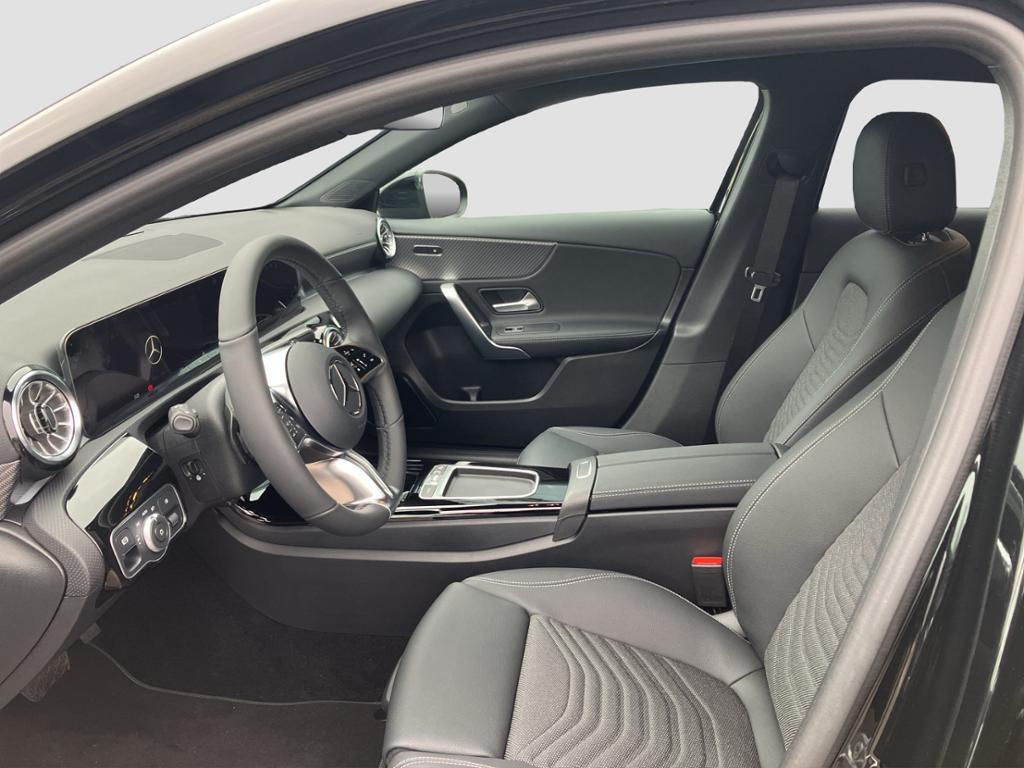 Mercedes-Benz A-Class Distronic*AHK*360*Night*Totwinkel-Assist*, миниатюра 5