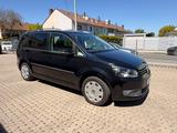 Volkswagen Touran 2.0 TDI Highline BlueMotion AHK 2.Hand - Volkswagen Touran aus 2011: Bluemotion