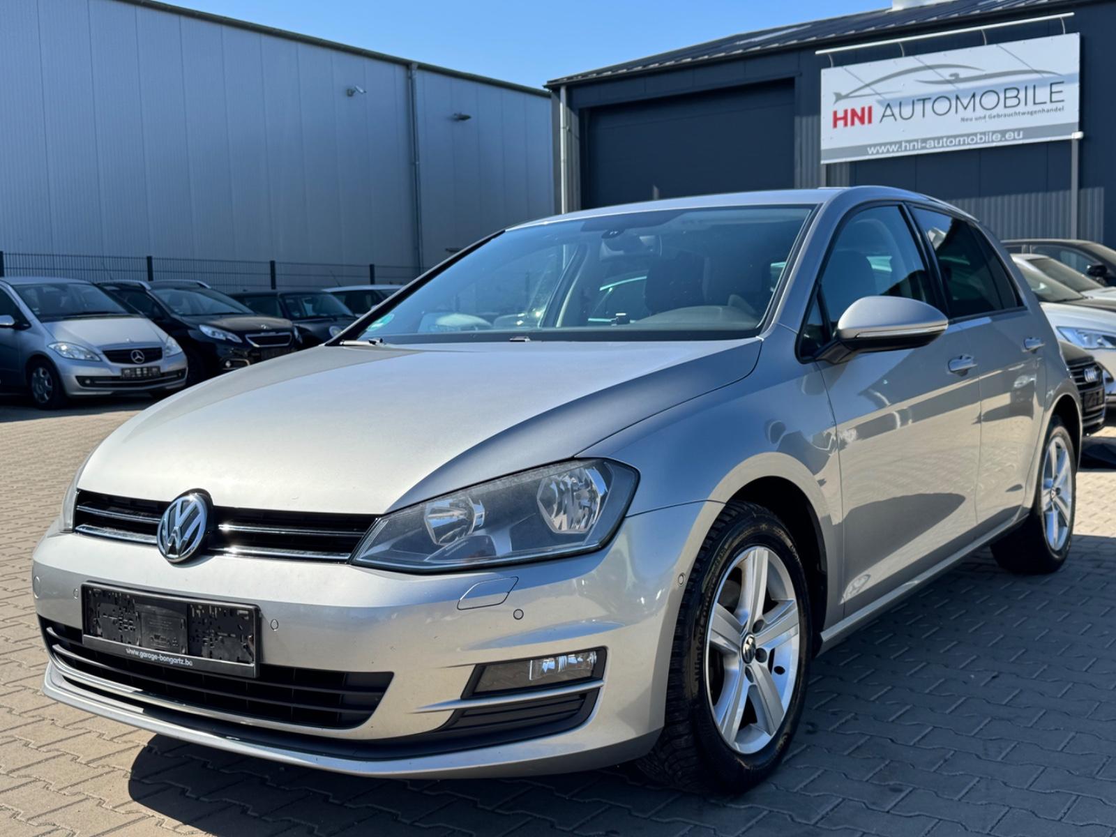 Volkswagen Golf VII 1,6 TDI*KLIMA*TEL*SHZ*TEMP*PDC*2 HAND*