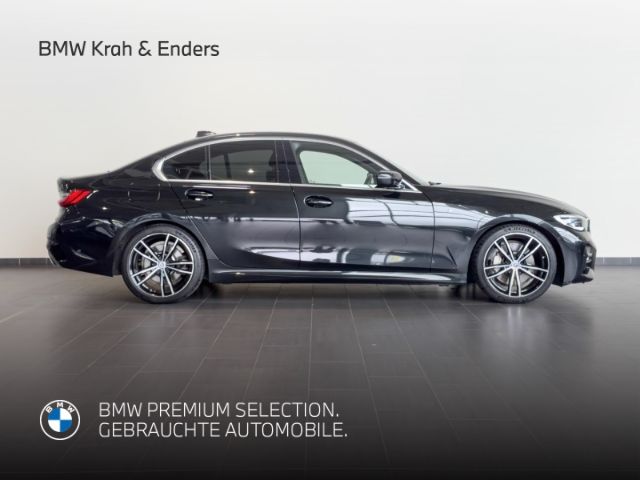 BMW 330 i M Sport+StandHZG+Laserlicht+Schiebedach foto 2