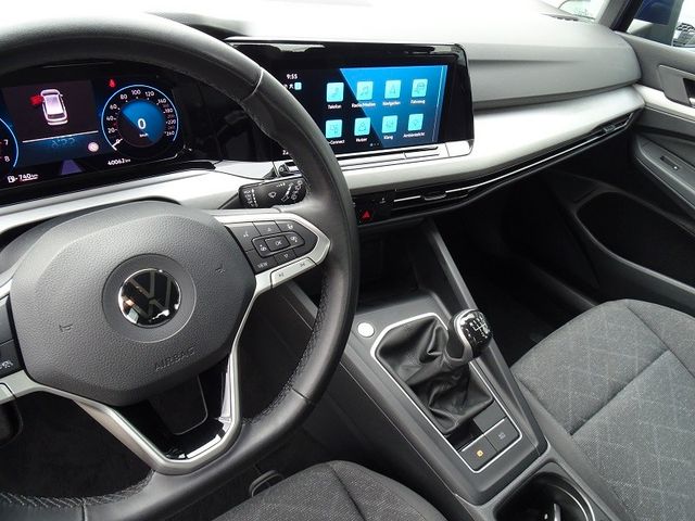 Golf Variant 1.5 TSI Life / Standheizung