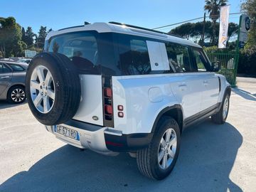Land-Rover Defender - 5