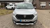 Dacia Lodgy TCe 130 Stepw. 7-Sitzer 1HD/SHZ/NAV/KAM - Dacia Lodgy von privat