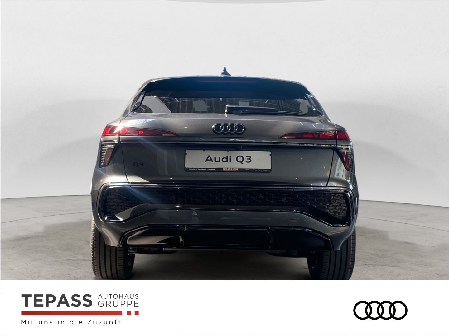 Audi Q3 Sportback e-HYBRID TECH PLUS S LINE PANO OLD foto 5