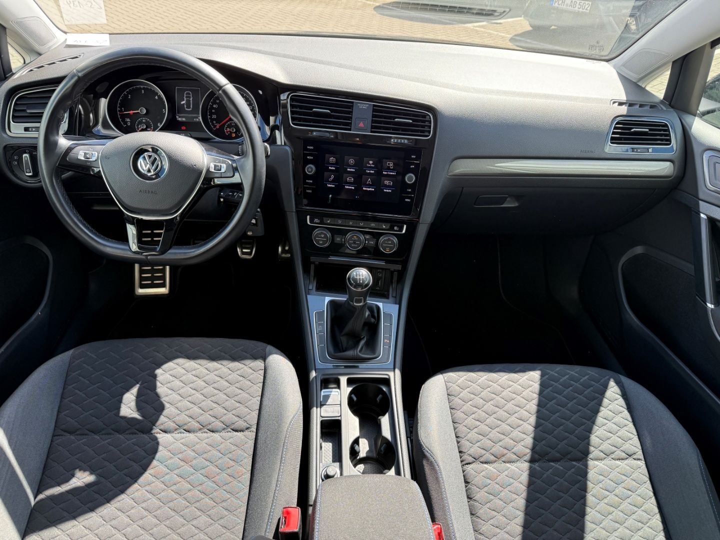 VW Golf VII Join Start-Stopp 1.6 TDI AHK Carplay  B - Image 20