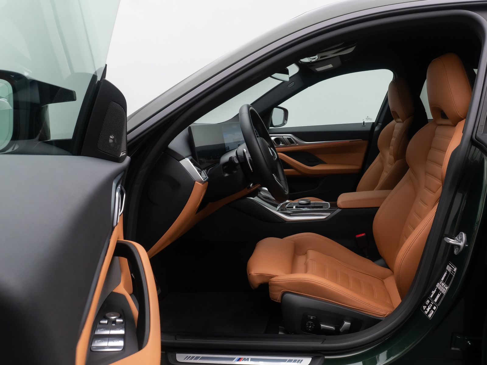 Fahrzeugabbildung BMW M440i xD Gran Coup&eacute; HUD H/K Laser Kamera DAB 20"