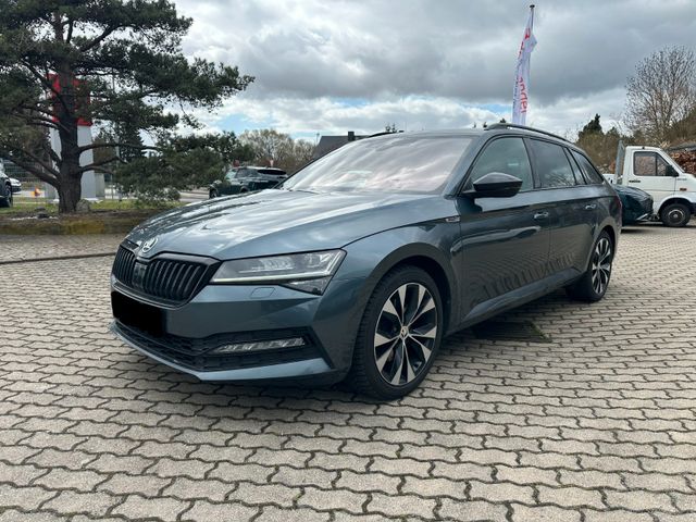 SKODA Superb Combi Sportline 4x4
