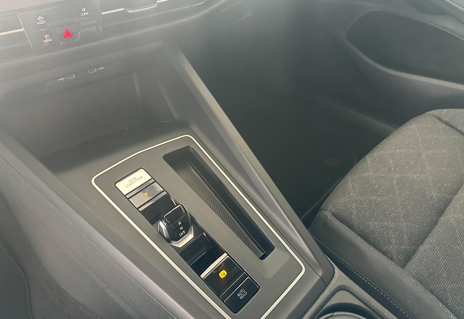 Volkswagen Golf VIII Limo 2.0 TDI DSG,Kamera,Navi,LED,1Hd, миниатюра 13