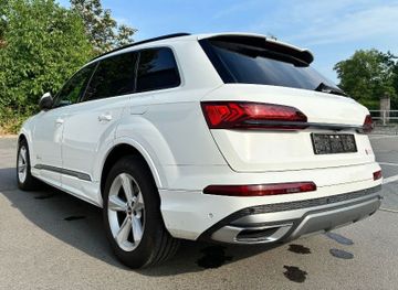 Audi Q7 - 4