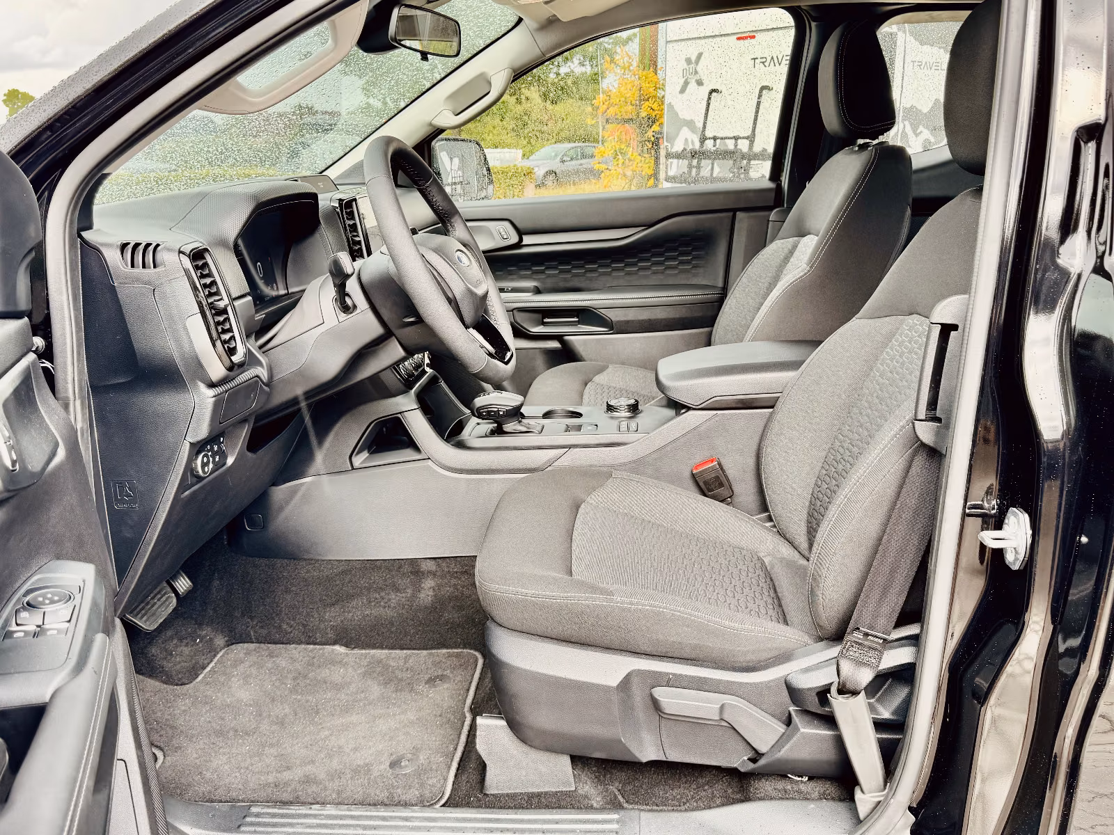 Ford Ranger e-4WD Extrakabine für Wohnkabinen