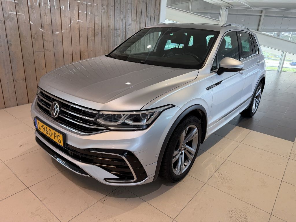 Volkswagen Tiguan 1.5 TSI R-Line Business+