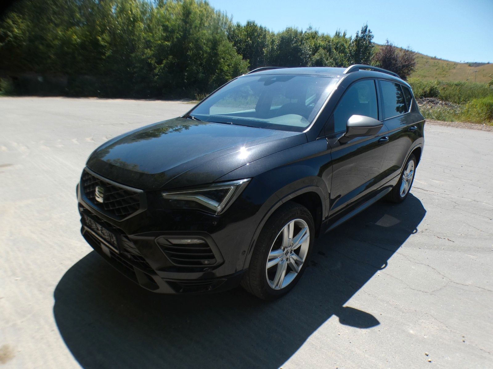Seat Ateca FR 2.0TDI DSG Navi SHZ AHK LED PDC