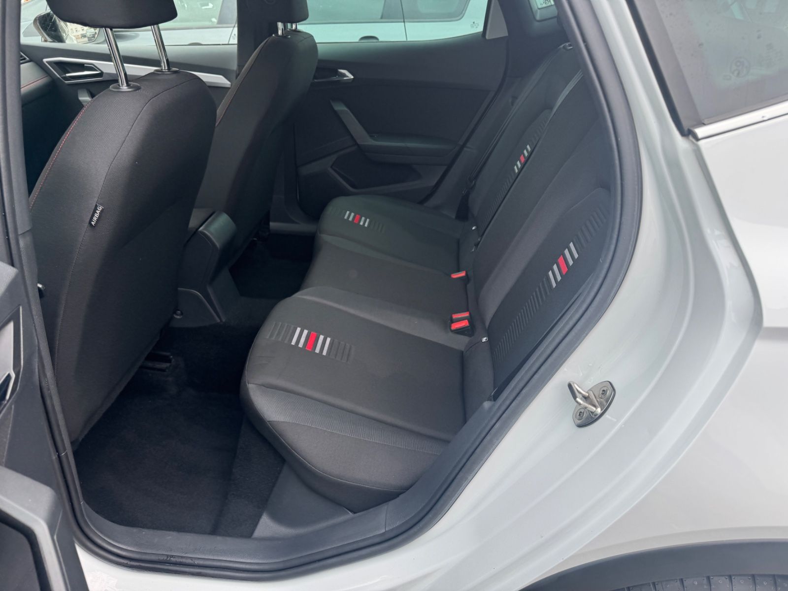 Fahrzeugabbildung SEAT Arona FR ACC+LED+Kamera+Carplay