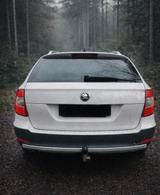 Skoda Superb 2.0 TDI 4x4 Scout 2013  - Skoda aus 2012: Scout