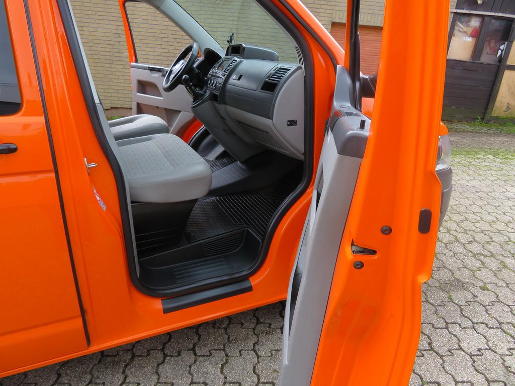 Volkswagen T5 Transporter