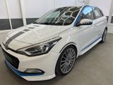 Hyundai i20 SPORT Einer von 700 NAVI SHZ PDC v+h 18AL... - Hyundai i20 aus 2016