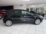Volkswagen Polo 1.4  Team TÜV Neu Bremsen Neu SHZ - Volkswagen Polo aus 2010: Team