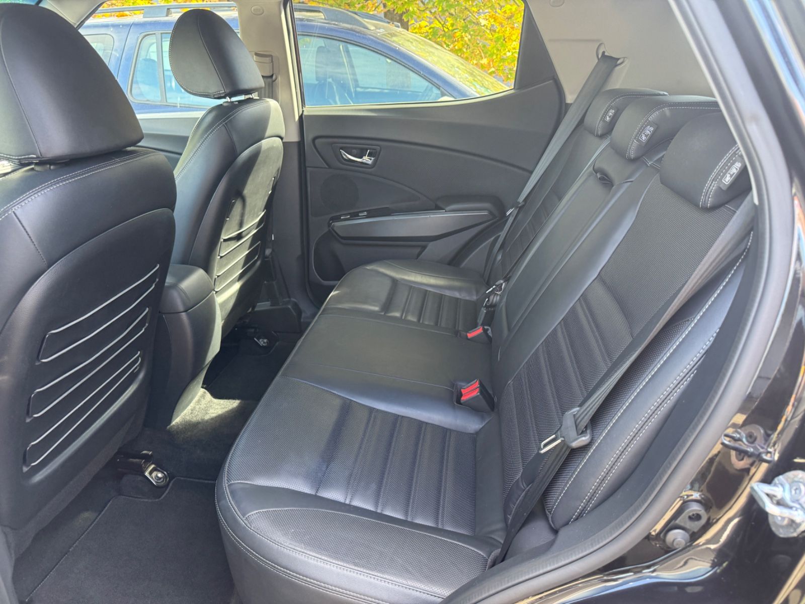 Fahrzeugabbildung Ssangyong XLV 4x4 Leder+Navi+Sitzheizung+18Zoll+Kamera