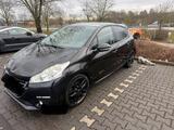 Peugeot Gepflegter Peugeot 208  mit sportlichen Ex... - Peugeot 208 Sport Gebrauchtwagen