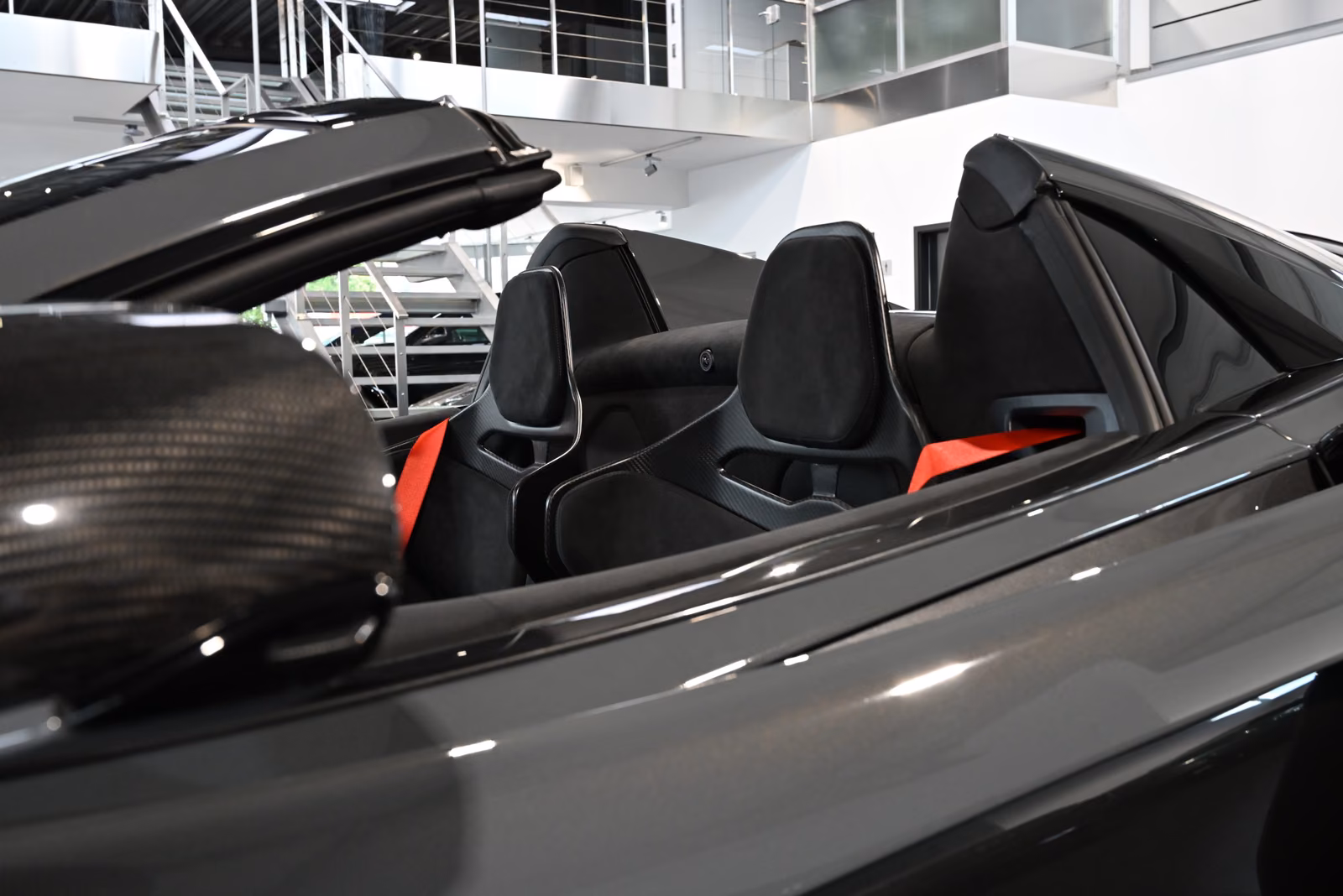 McLaren 600LT Spider/MSO Clubsport/Senna Seats/Lift