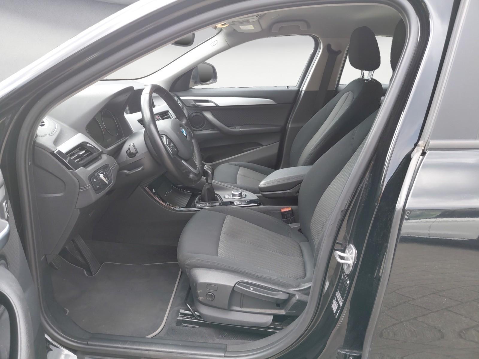 BMW X2 sDrive18i Advantage Klimaaut. PDC MF Lenkrad, миниатюра 10