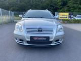 Toyota Avensis Combi Travel 1.8-l-VVT-i - Toyota Avensis in Dresden