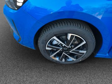 Fotografie 15 des Opel Corsa YES Sitz-/Lenkradheizung Allwetterreifen