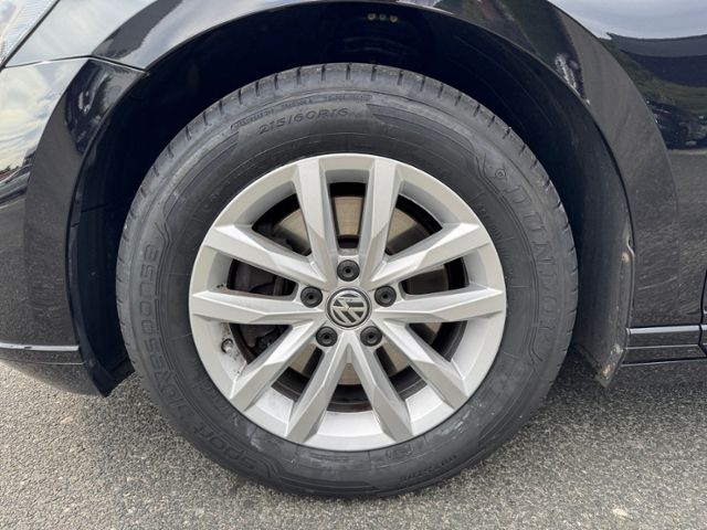 Fahrzeugabbildung Volkswagen Passat Variant 2.0 TDI Business DSG KLIMA LED NA