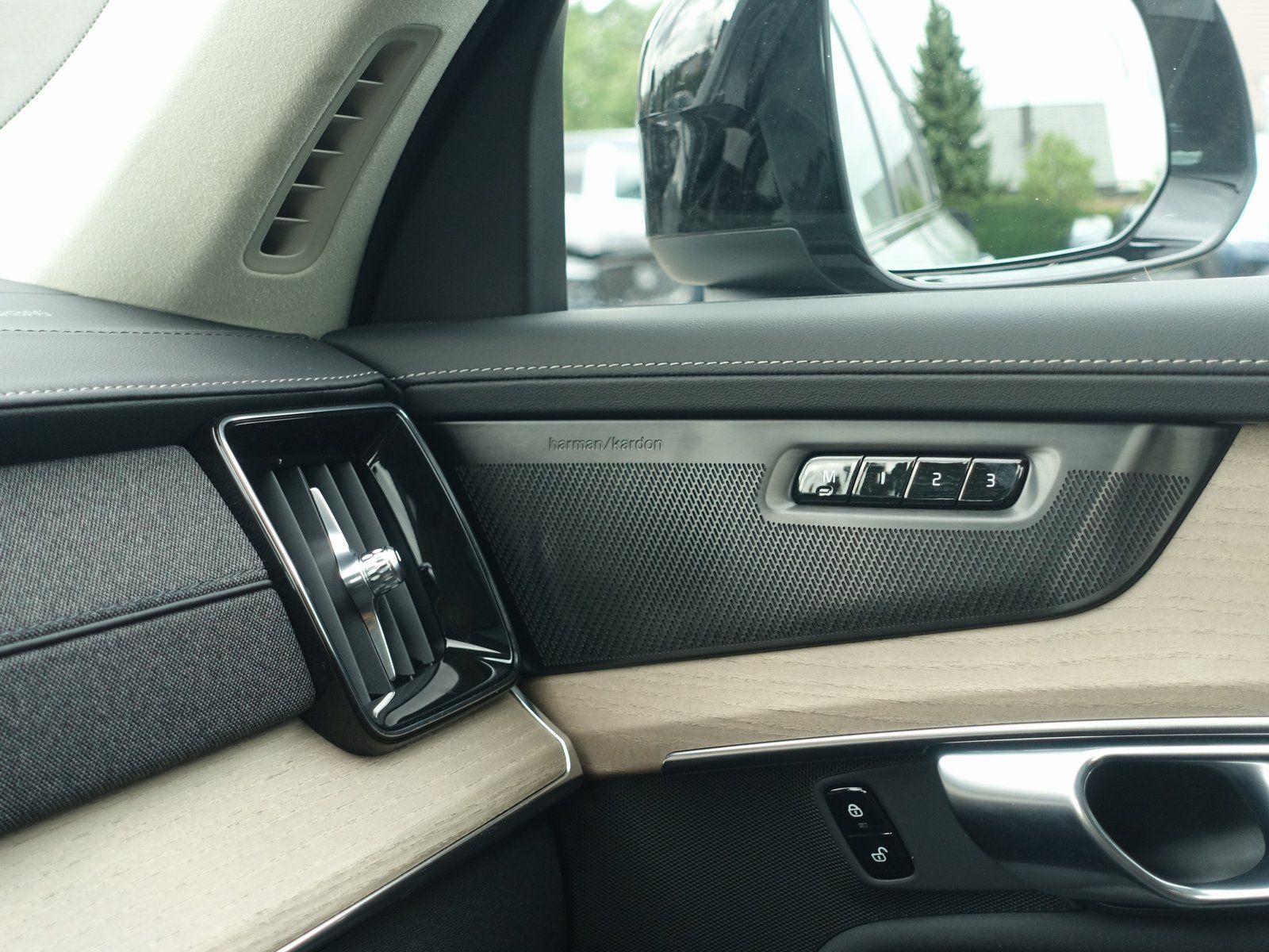 Volvo XC90 Ultra T8 AWD Plug-in Hybrid HUD H&K PANO foto 22