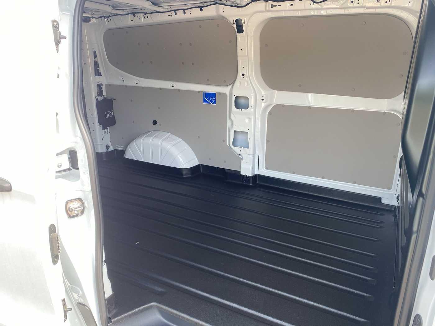 Ford Transit Custom PHEV L2H1, миниатюра 5