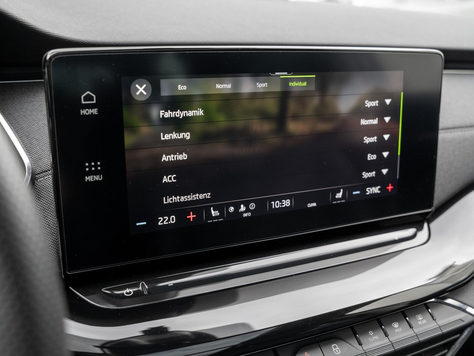 Skoda OCTAVIA C. STYLE 1.5 TSI AHK Kam. Navi Pano ACC foto 18