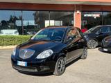 Lancia Ypsilon 1.2 69 CV Elle - Lancia Ypsilon Elle mit Benzin-Antrieb
