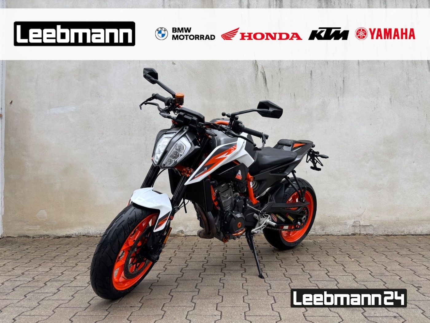 Fahrzeugabbildung KTM 890 Duke R Akrapovic viel Zubehör