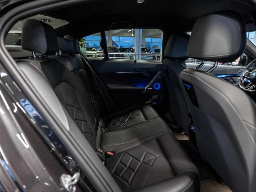BMW i5 - Bild 12