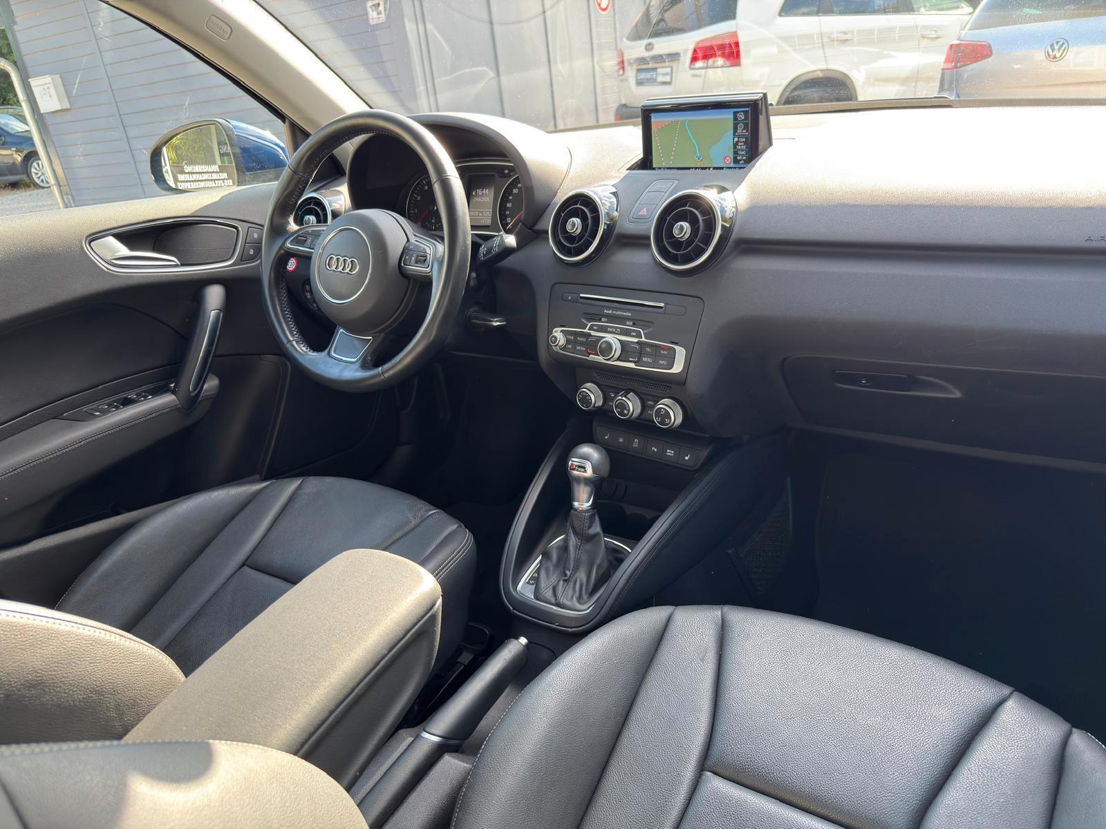 Audi A1 Sportback Sport 1,4 S-TronicLEDLeder SHZ Navi