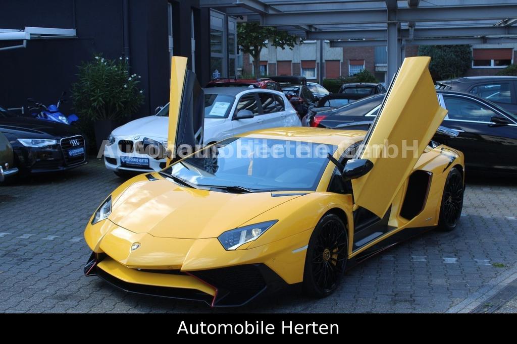 Lamborghini Aventador