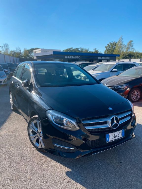 Image of Mercedes-Benz B 180