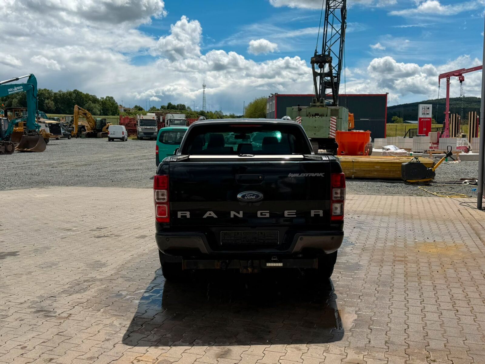 Fahrzeugabbildung Ford Wildtrak / 4x4 / 3.2l 5 Cyl Diesel