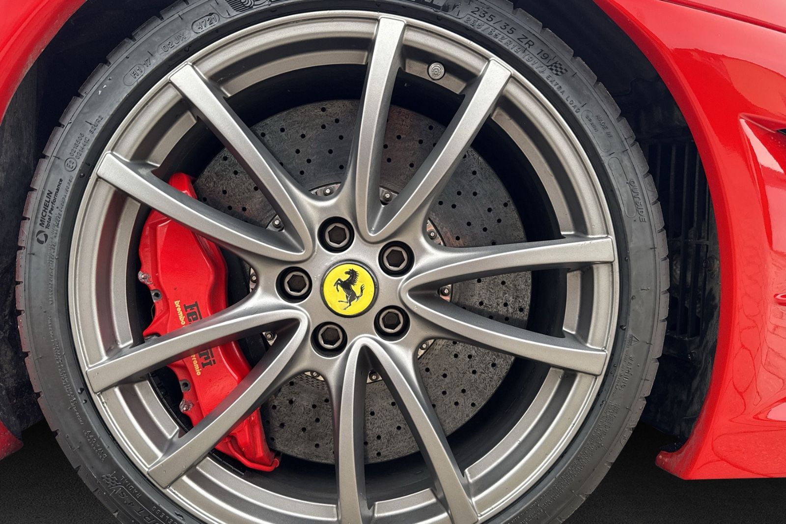 Fahrzeugabbildung Ferrari 430 Scuderia*LED*Carbon*Painted Stripes*4 Punkt