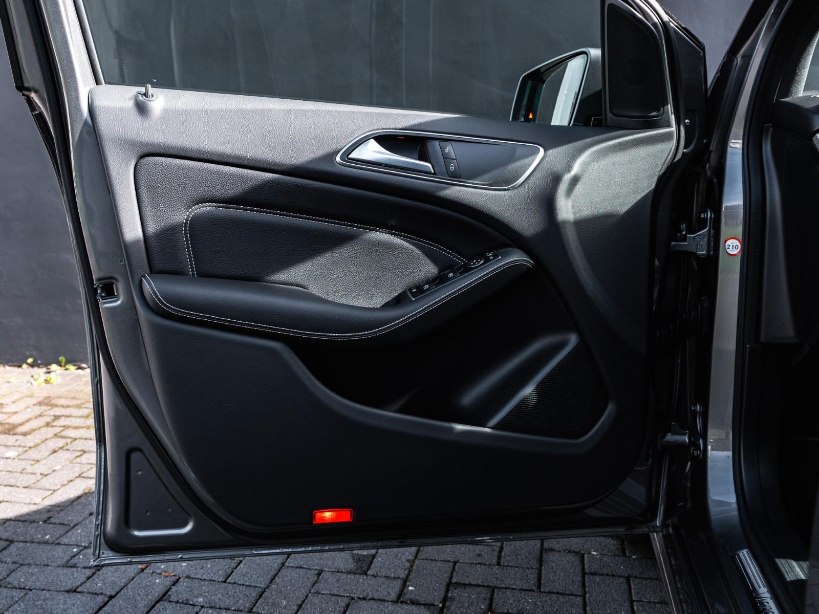 Mercedes-Benz B 180 Rentner Automatik TOP ZUSTAND