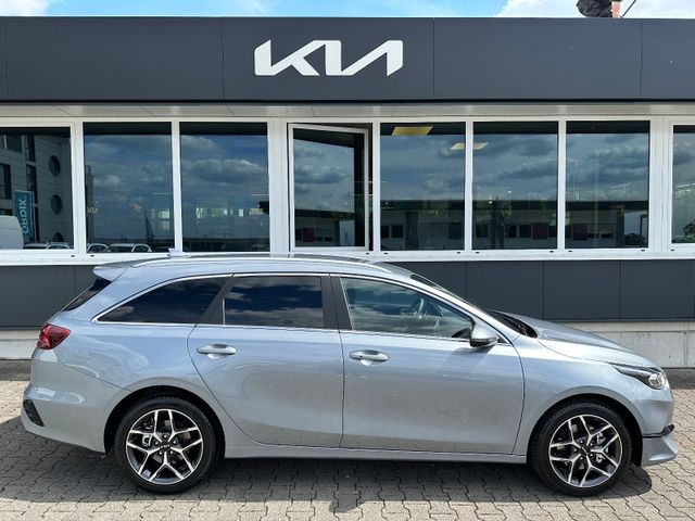 Kia cee'd Sportswagon1.5T 48V DCT ULTIMATE STYLE JBL