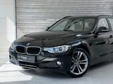 BMW 318d Touring Automatik*Navi*SHZ* - BMW 318 aus 2014