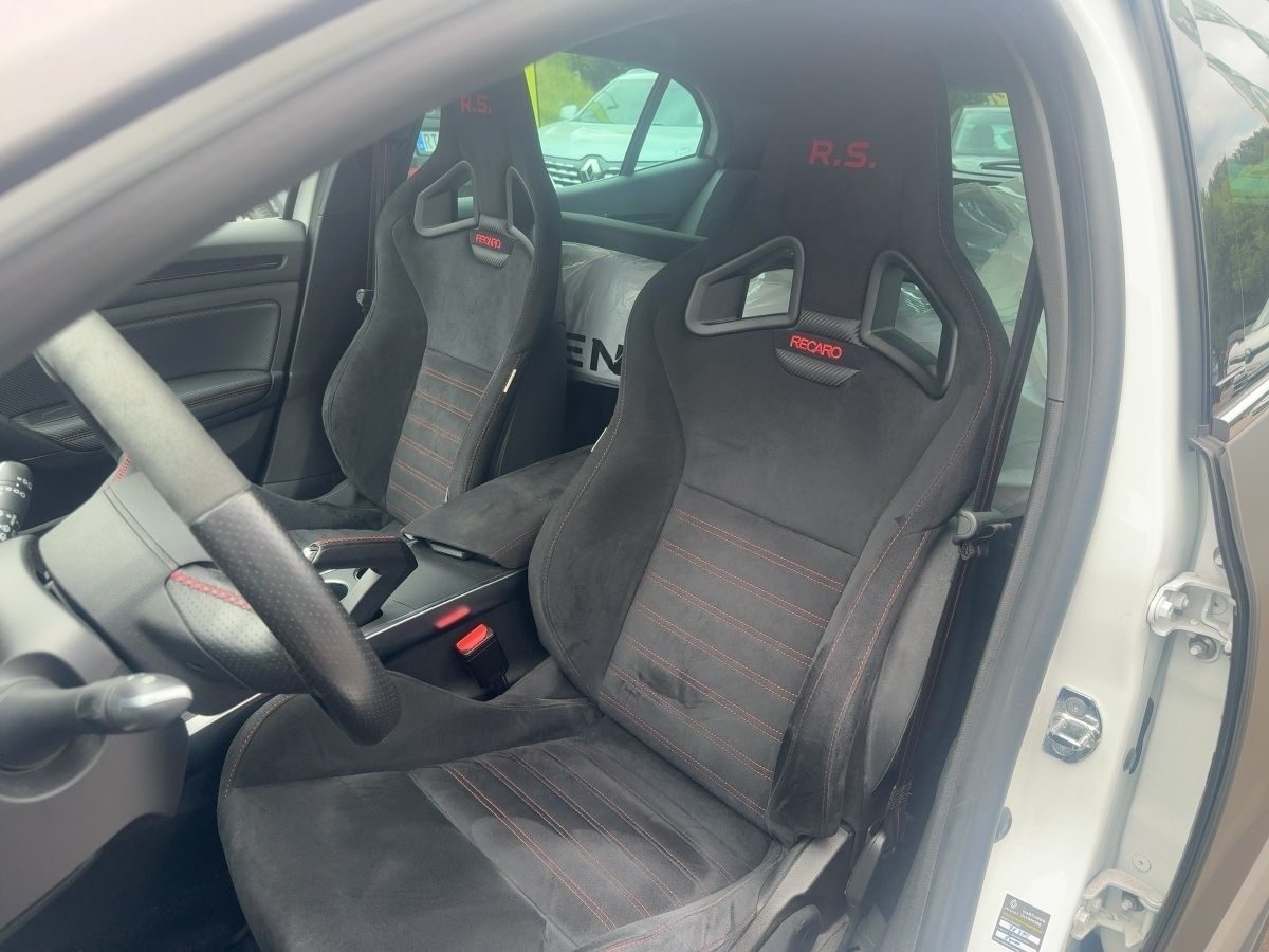 Fahrzeugabbildung Renault Megane R.S. TROPHY TCe 300 *foliert*Schalter*