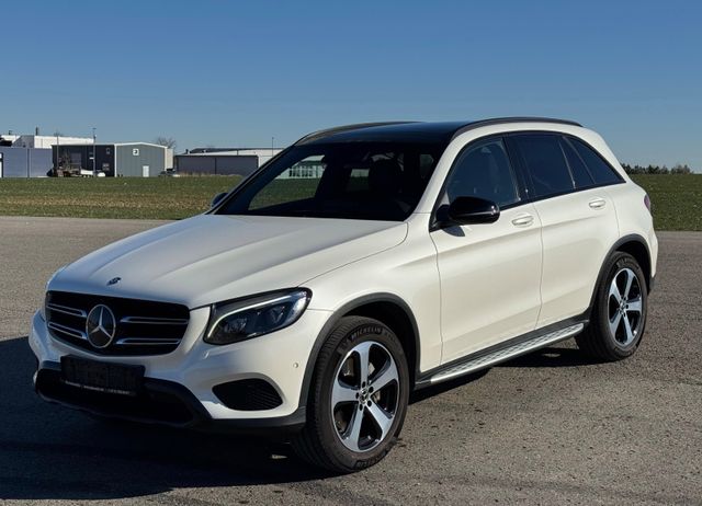 Mercedes-Benz GLC 250 *Burmest,StandH.,Pano,AHK,AMG*