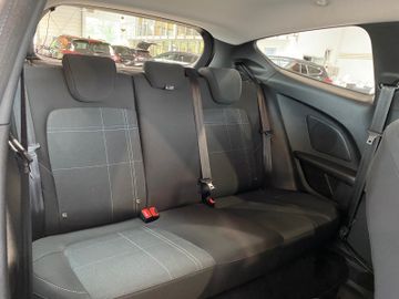 Fahrzeugabbildung Ford Fiesta Cool & Connect Coupe Tempomat Winterpaket