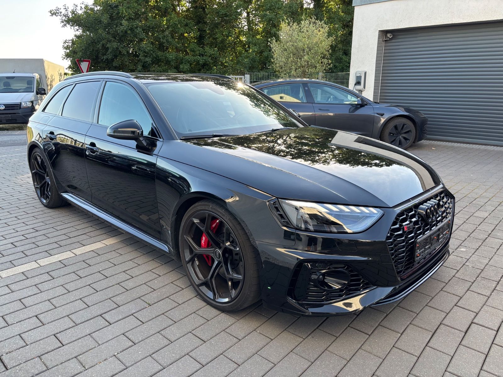 AUDI RS4 Avant 2.9 TFSI quattro Competition AHK Pano