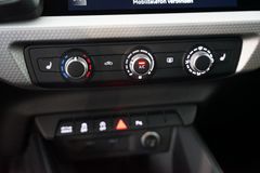 AUDI A1 Sportback 40 TFSI | 2 x S line | LED | SONOS AUDI A1 Sportback 40 TFSI | 2 x S line | LED | SONOS