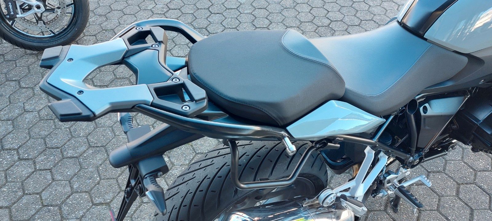 Fahrzeugabbildung BMW R 1250 R Vollausstattung  Nur 987 KM