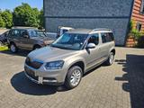 Skoda Yeti 1.2 TSI Outdoor Ambition+CLIMATRONIC+1.HAND - Skoda Yeti Ambition mit Benzin-Antrieb