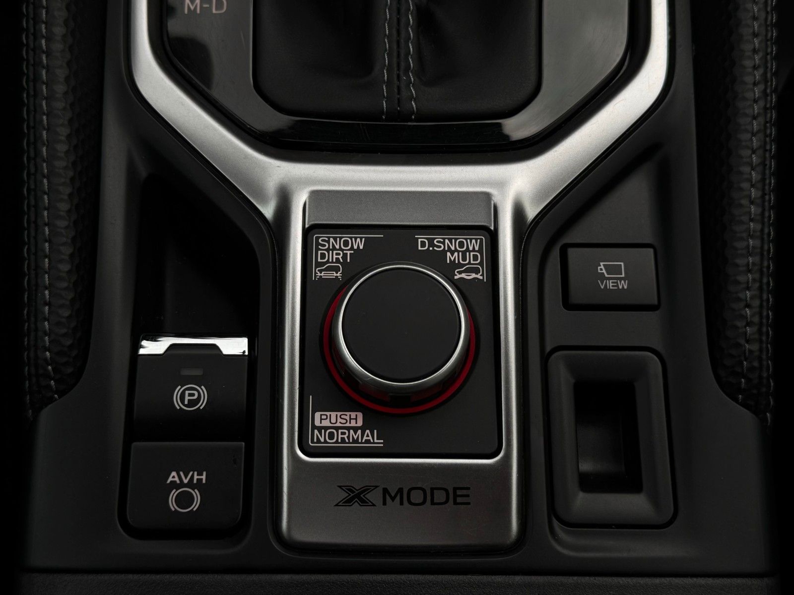 Fahrzeugabbildung Subaru Forester 2.0ie Platinum Standhzg. Pano Leder AHK
